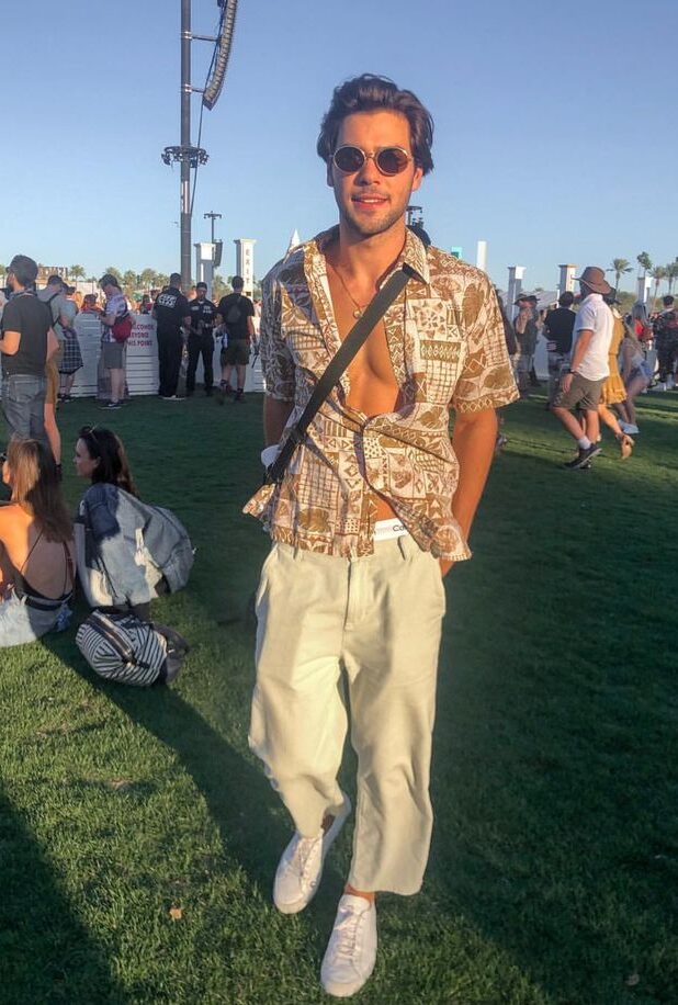 Mannen festival blouse.