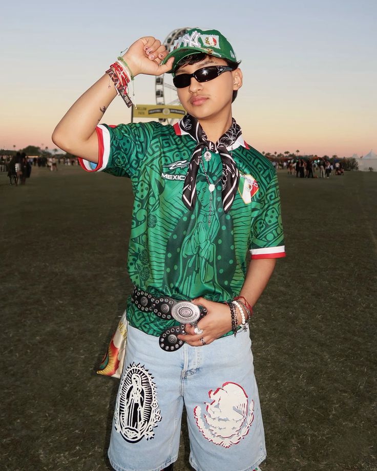 Mannen festival outfit. Dit is duurzaam, goedkoop, exclusief en tweedehands. Perfect voor op alle festivals.